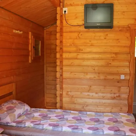 Cabanute Izbandis
