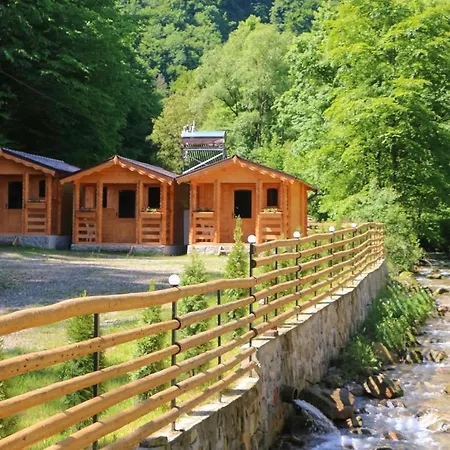 Cabanute Izbandis * Suncuius