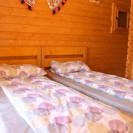 Cabanute Izbandis Camping