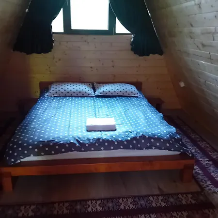 Cabanute Izbandis Camping